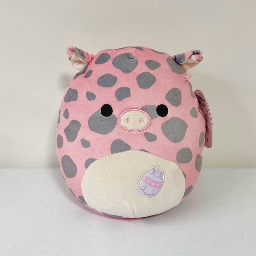 Original Squishmallows 8" Aquitaine Spotted Pig Easter Edition Squishmallow
